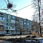 Продам долю в 2-х комнатной квартире 