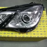 Фара левая bi xenon Mercedes E W212 Hella 1ZT010800211