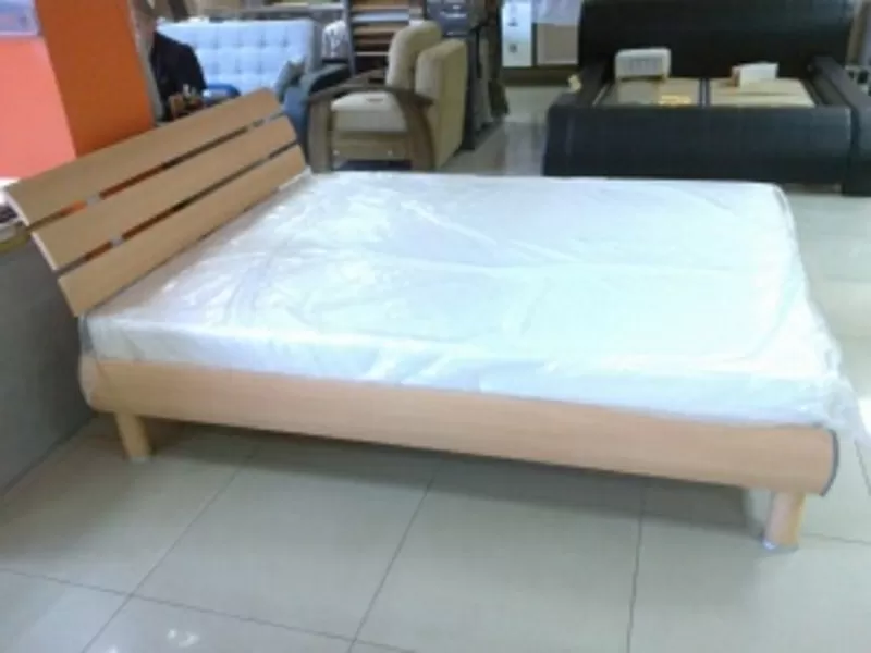 Срочно!Дешево! ПРодам! Кровать двухспальная кровать под дерево!!!! 2