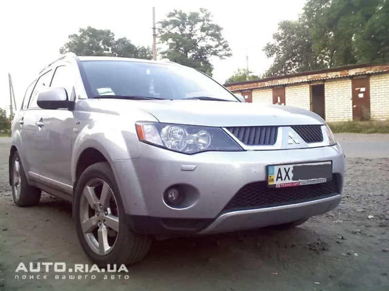 Mitsubishi Outlander XL 