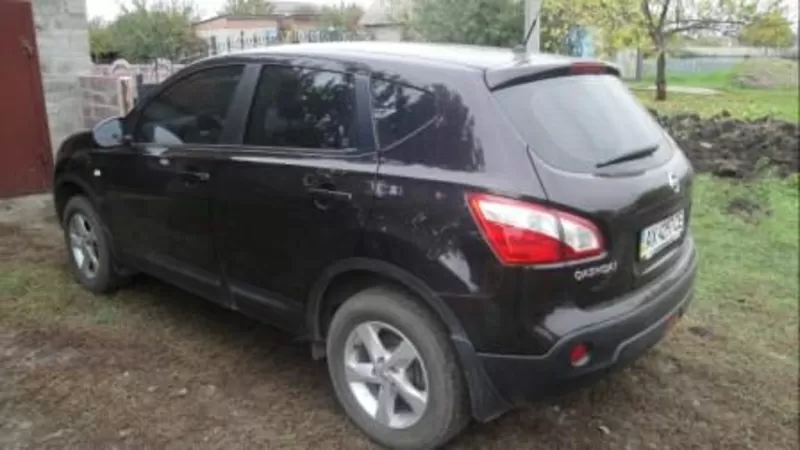 Nissan Qashqai 2010г 4