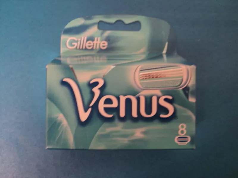 Бритвенные лезвия торговой марки Gillette,  мелким и крупным оптом. 12