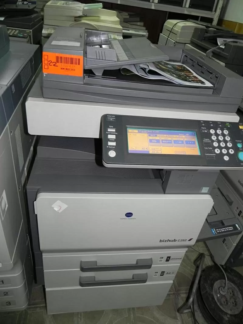 Продам цветной МФУ Konica Minolta Bizhub C252  4