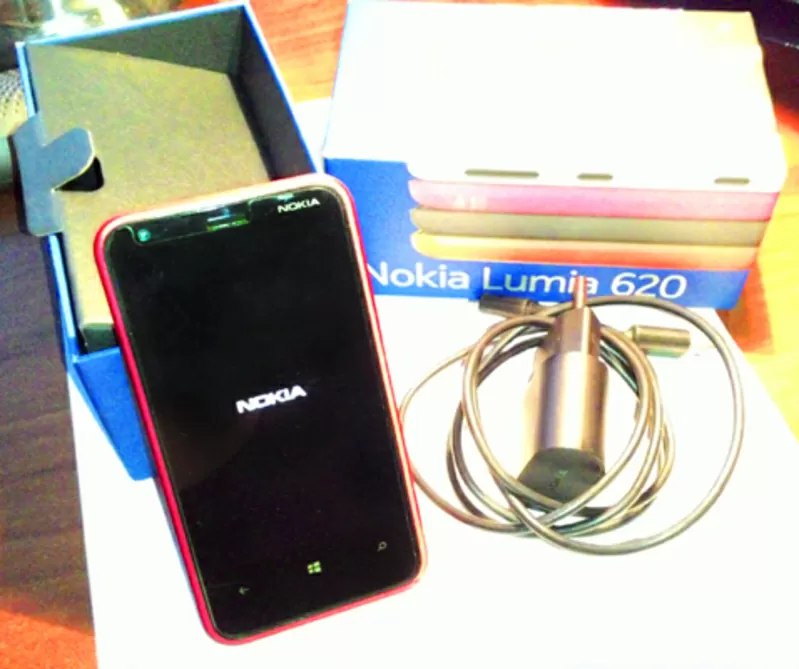 Продам Lumia 620 magenta