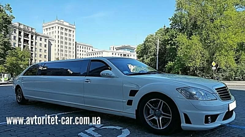 Прокат лимузина VIP авто в Харькове Avtoritet Car