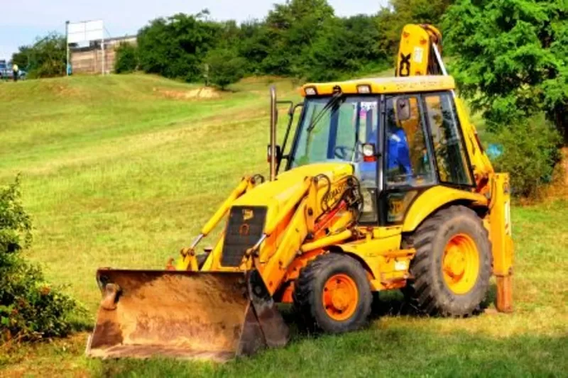 Ремонтируем обслуживаем кондиционеры и отопители  экскаваторов JCB 2