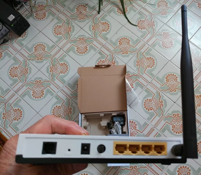  Беспроводной роутер маршрутизатор с ADSL 4