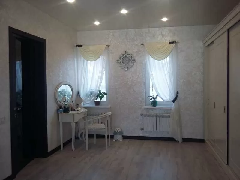 продам СВОЙ дом новострой-160м.кв., евро.ремонт.  2