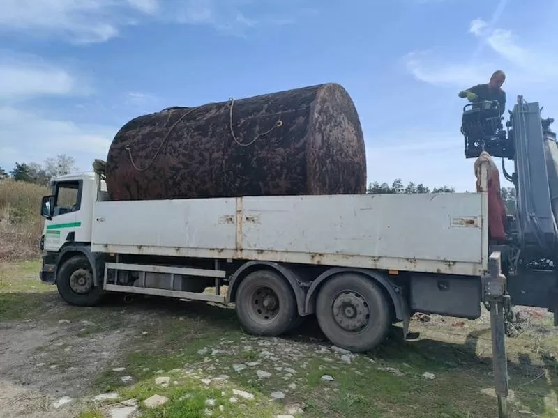 Постійно купуємо б.в. металічні ємності різного призначення 2