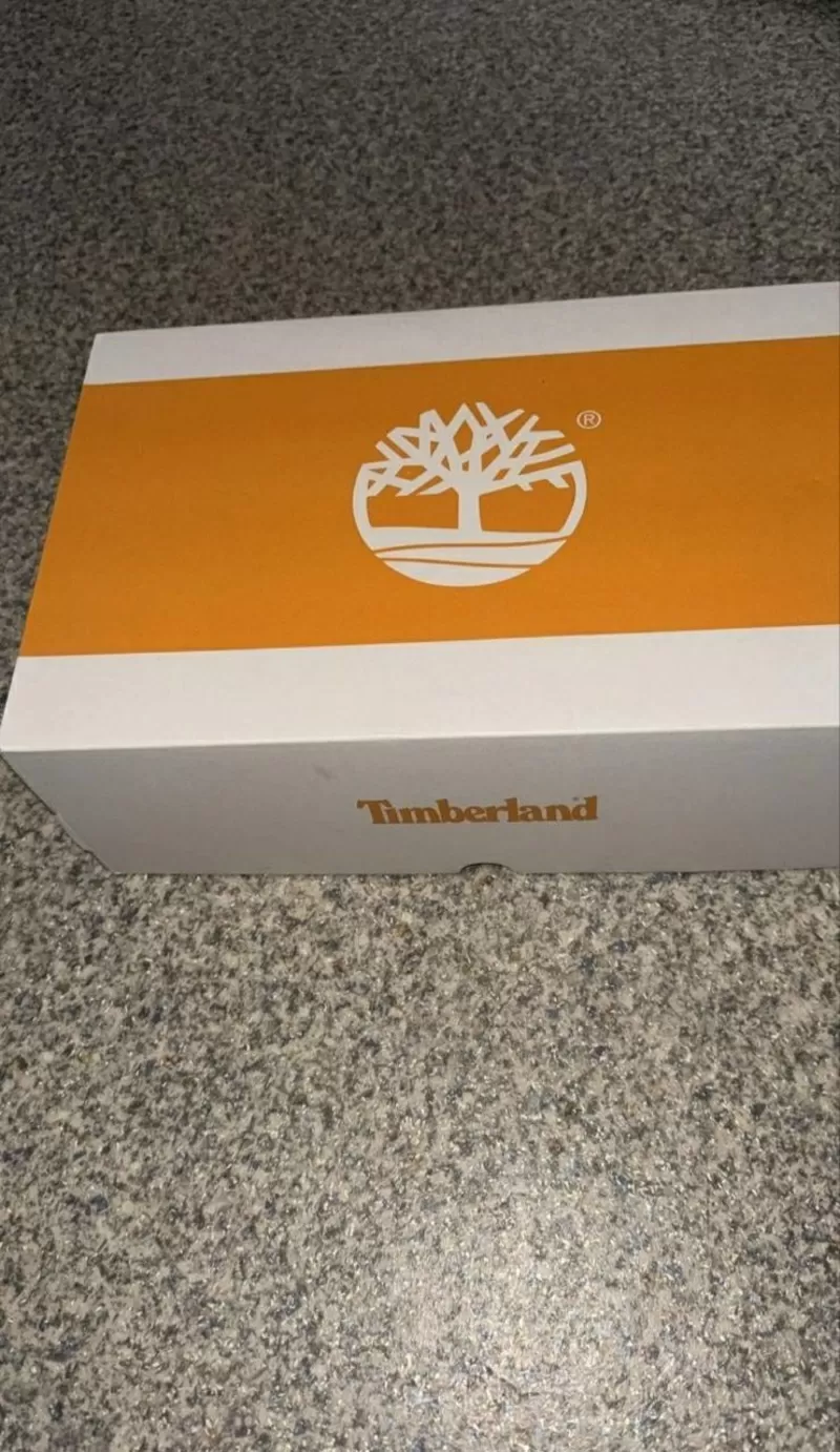 Продам кроссовки Timberland  2