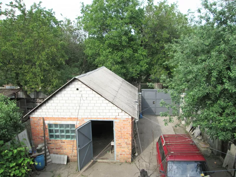 Продам капітальний цегляний будинок на селищі Герцена.