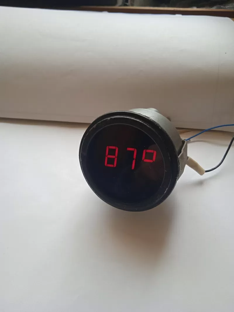Цифровой датчик температуры УАЗ,  МТЗ,  ГАЗ