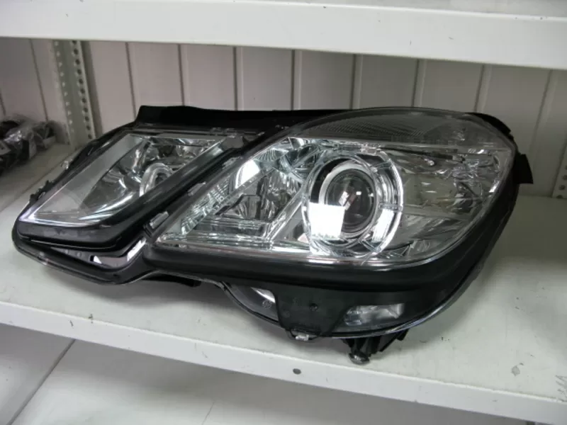 Фара левая bi xenon Mercedes E W212 Hella 1ZT010800211 4