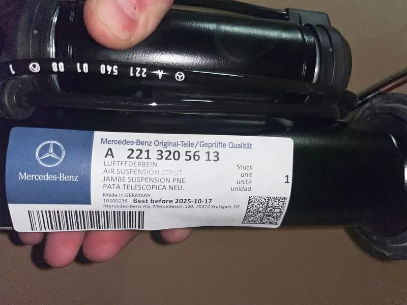 Пневмоамортизатор задний правый Mercedes S W221, CL C216 A2213205613 3