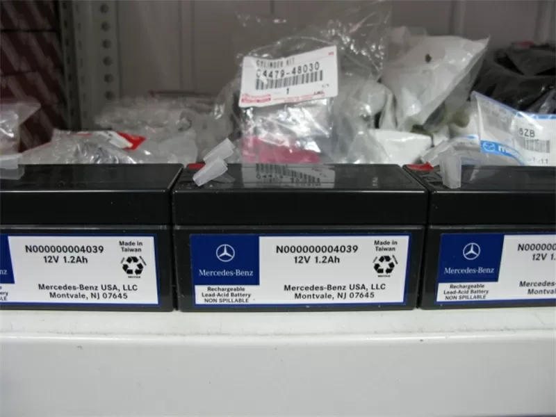 Аккумулятор дополнительный 1.2Ah,  12V Mercedes N000000004039 4