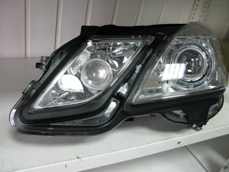 Фара левая bi xenon Mercedes E W212 Hella 1ZT010800211 5