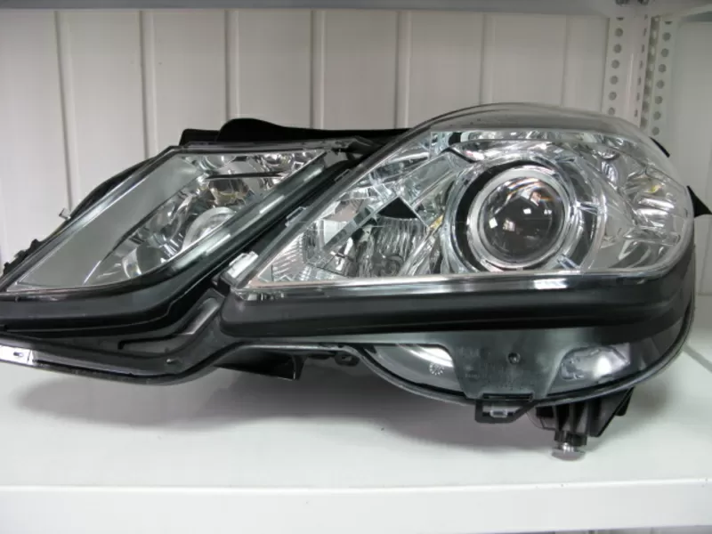 Фара левая bi xenon Mercedes E W212 Hella 1ZT010800211 7
