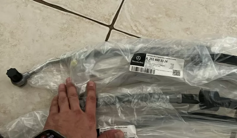 Шланг ГУР (ДВС M272 3.0/3.5L) Mercedes ML W164, R W251 A2514603324 4