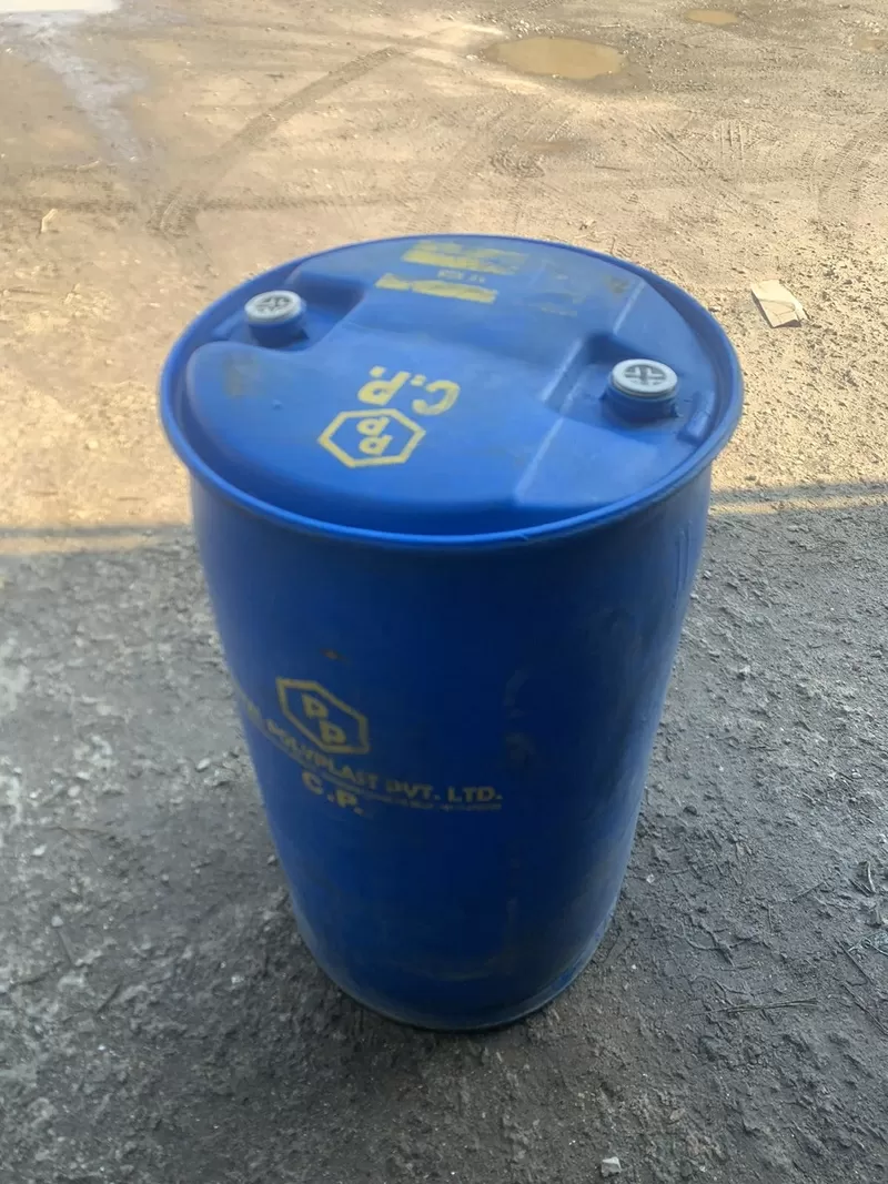 Бочка пластиковая 200л два горла под топливо Продам