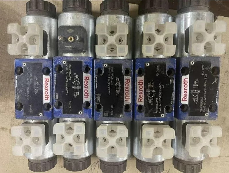 Купити гідророзподільники REXROTH 2